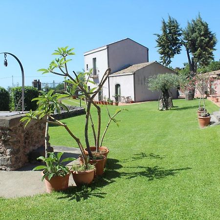 Il Giardino Degli Ovali Villa Fiumefreddo di Sicilia Exterior photo